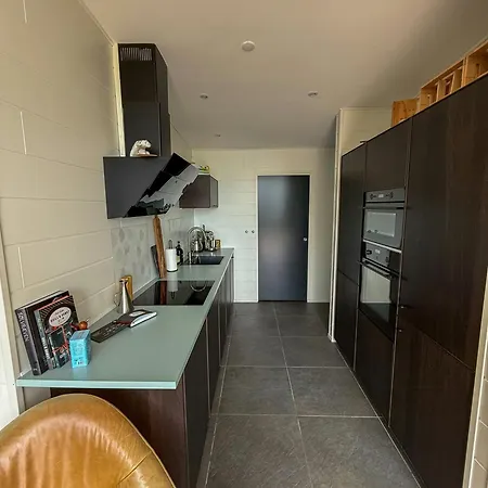 Сasa de vacaciones Beachfront With Sea View For 6 Guests *